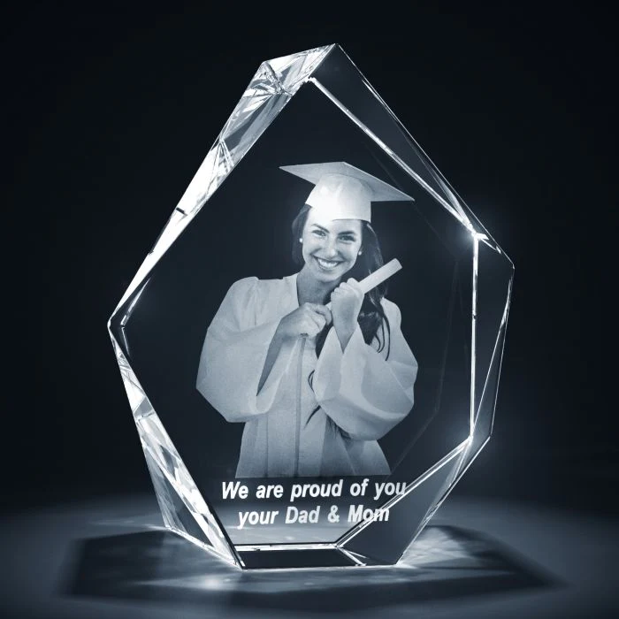 Express Your Emotions with Graduation Crystal Gifts